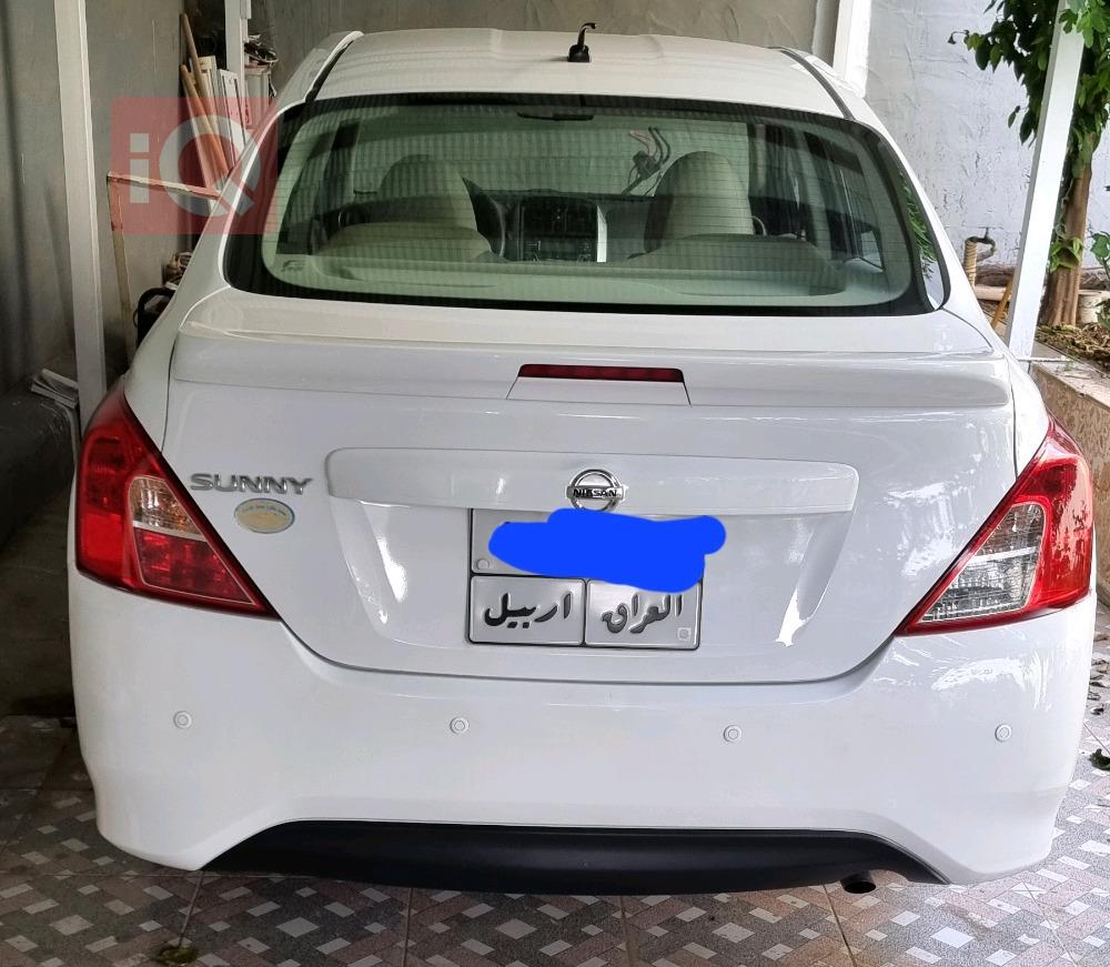 Nissan Sunny